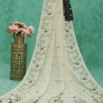 Elegant Linen Saree with Nature-Inspired Motifs