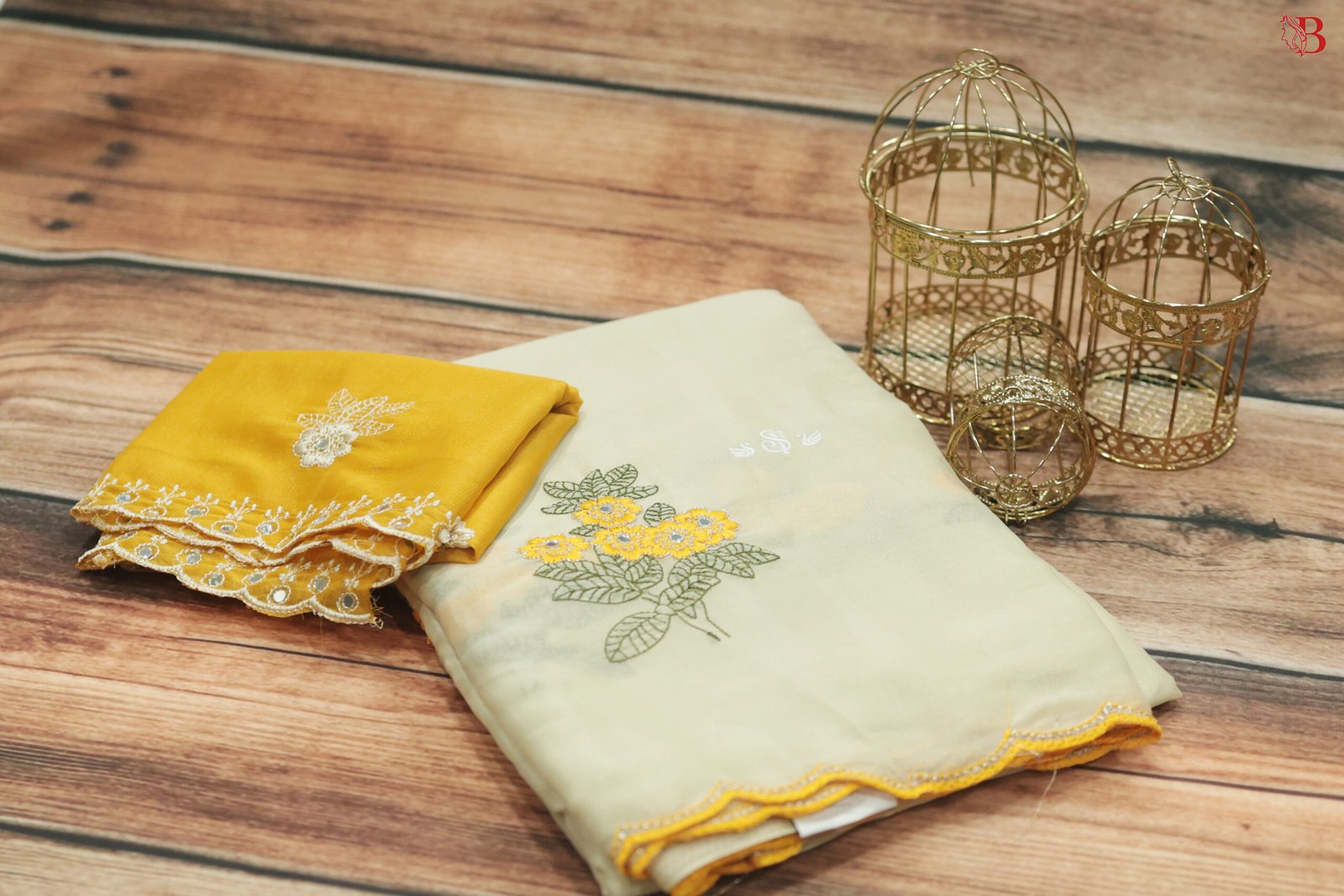 134 Graceful Off-White Saree with Yellow Blouse - Image 1