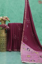 Elegant Bandhani & Floral Print Saree - Image 2