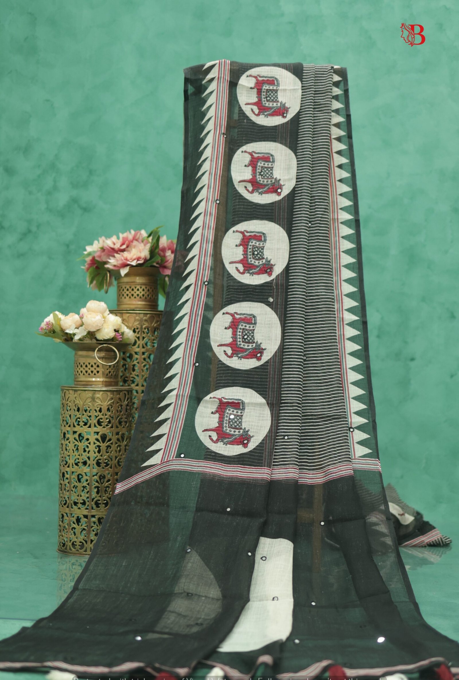 4F0A2631 Handcrafted Mirror Work Linen Saree - Image 1
