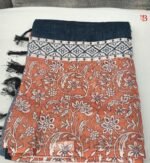 Exquisite Textured Linen Saree - Image 2