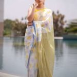 Elegant Contemporary Linen Saree