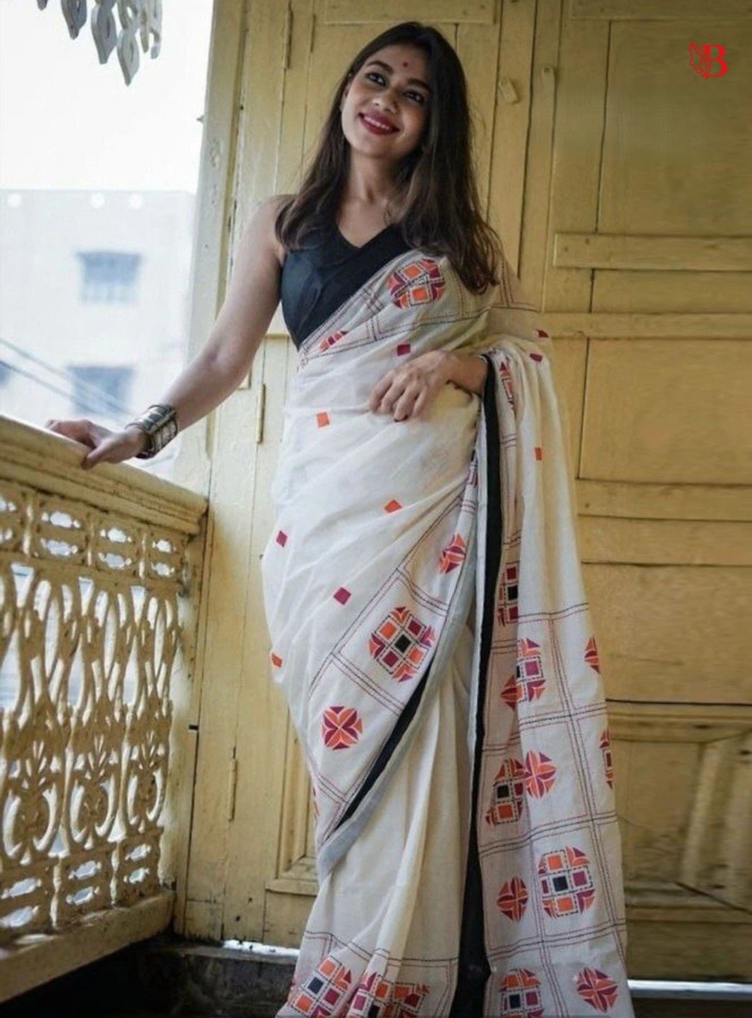 WhatsApp Image 2026-07-03 at 19.01.24 (24) Exquisite Textured Linen Saree - Image 1