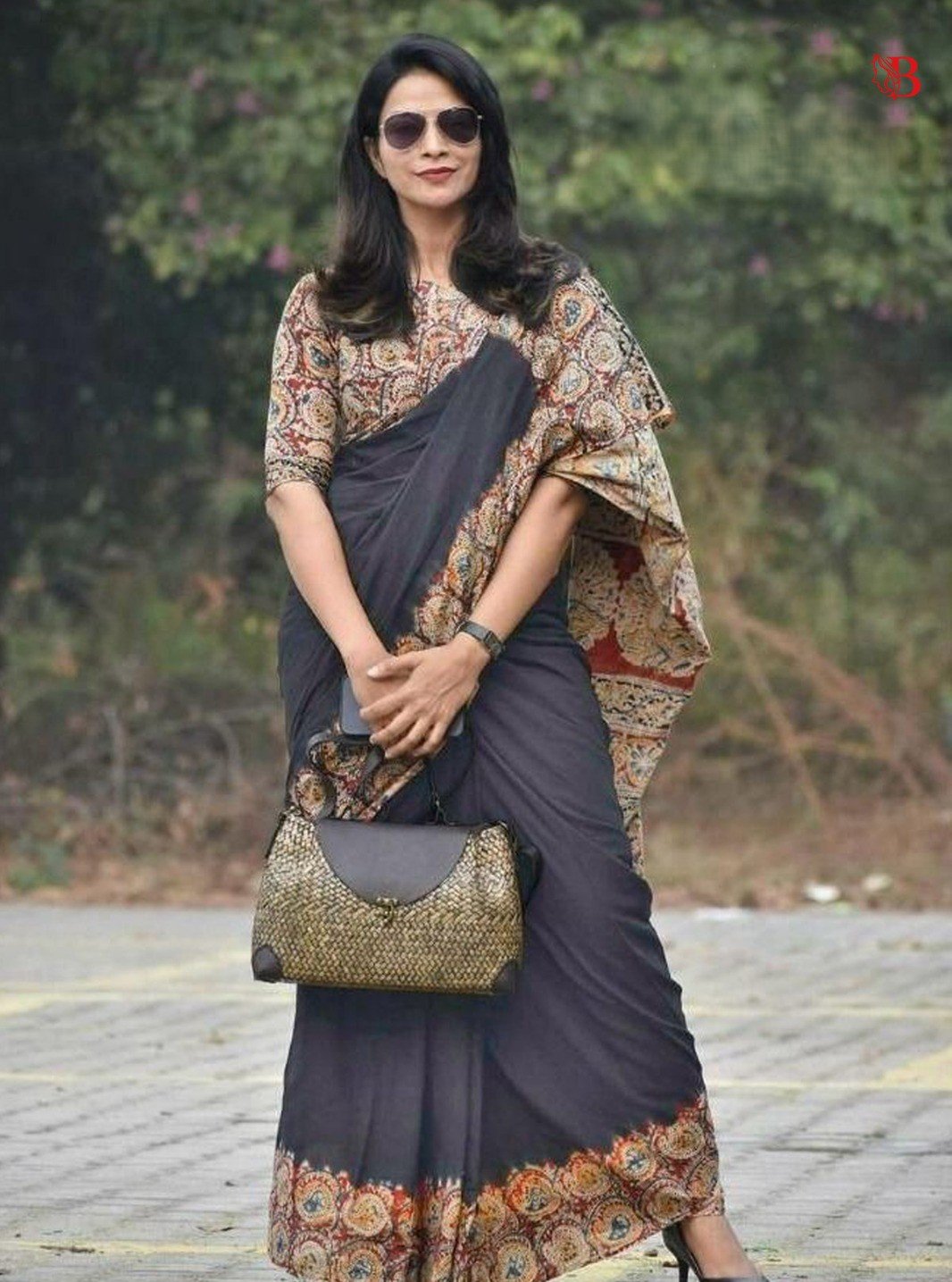 WhatsApp Image 2026-07-03 at 19.04.14 (1) Luxury Textured Linen Saree - Image 1