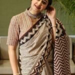 Luxury Textured Linen Saree