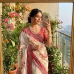 Elegant Floral Kalamkari Print Saree with Embroidered Border